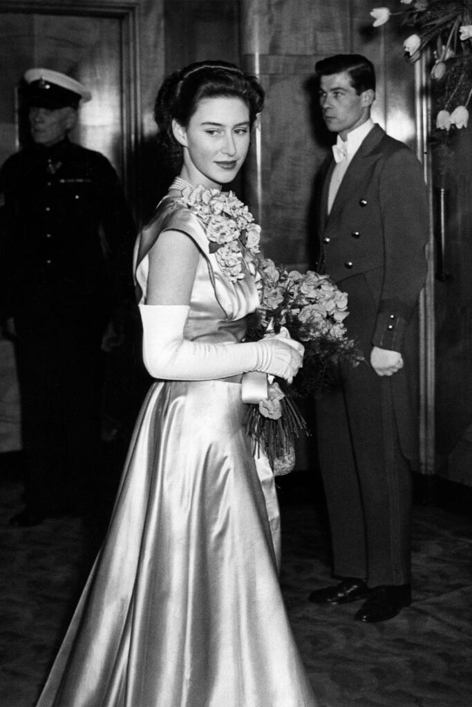 How Princess Margaret Redefined Royal Fashion - The Middle Land