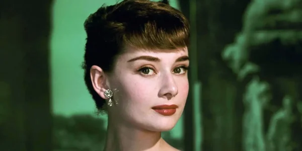 Audrey Hepburn (Photo: Everett Collection/Ann Smith-Roman Holiday)