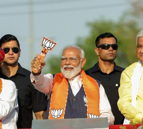 Prime Minister Narendra Modi (in the center). (Photo:  Ritam Digital Media Foundation.)