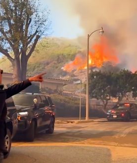 California Governor Gavin Newsom getting briefed on the wildfire in the Pacific Palisades, Tuesday Jan. 7, 2025. (Photo: Courthouse News Service)