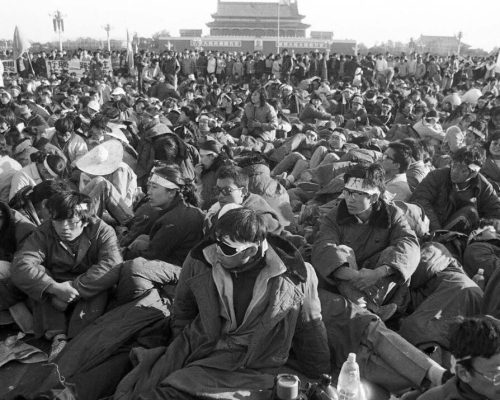 Peaceful sit-in at Tiananmen. (Phpto: Jian Liu/ Infobae)