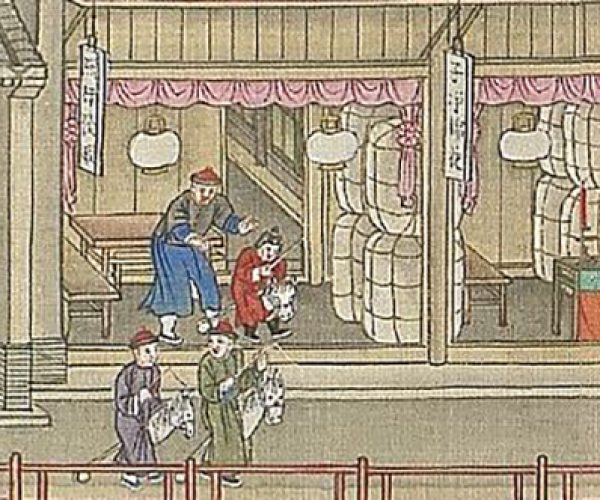 Store in Suzhou market selling fine cotton from Taicang and Chongming, two well-known cotton-producing areas in Jiangsu Province, from The Qianlong Emperor's Southern Inspection Tour, Scroll Six: Entering Suzhou Along the Grand Canal. detail (Photo: Columbia University)